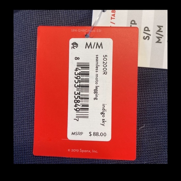 NWT Spanx Look at me now leggings - Picture 7 of 7